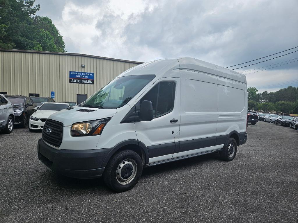 2016 Ford Transit Base's photo
