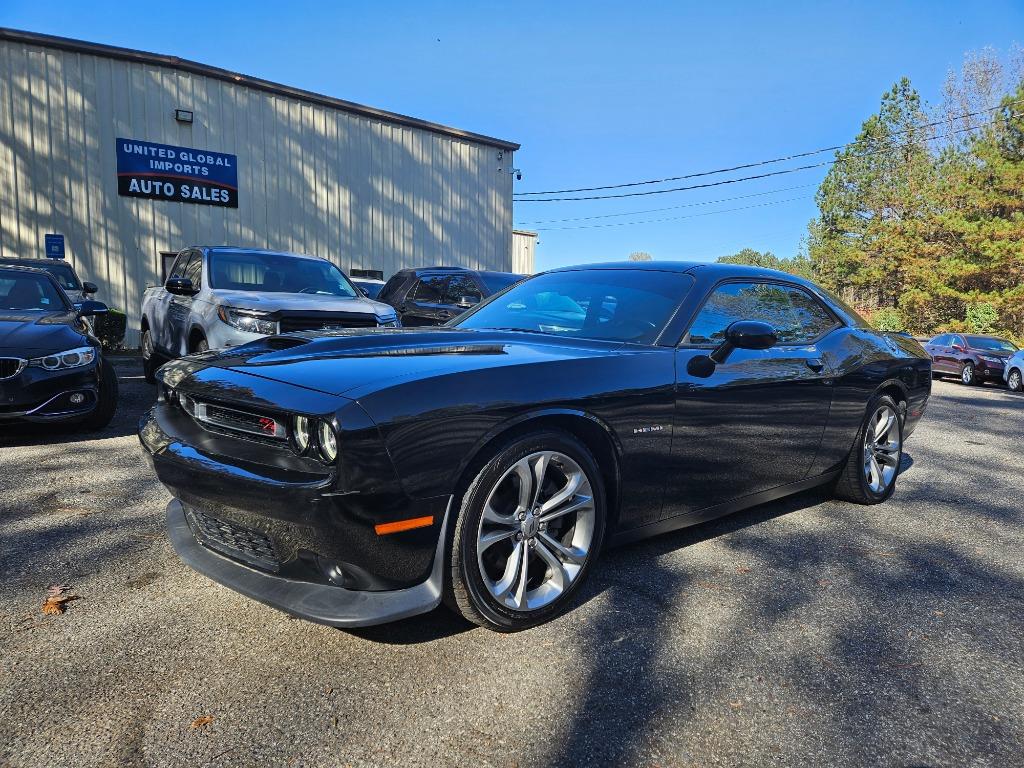 2020 Dodge Challenger R/T's photo