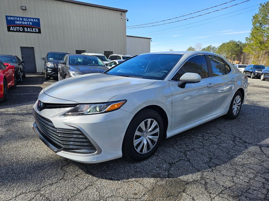 2022 Toyota Camry LE