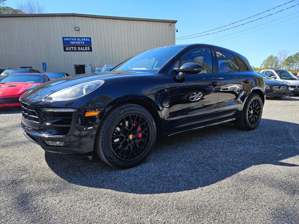 2017 Porsche Macan GTS's photo