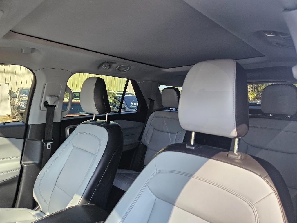 2021 Ford Explorer XLT - Photo 15