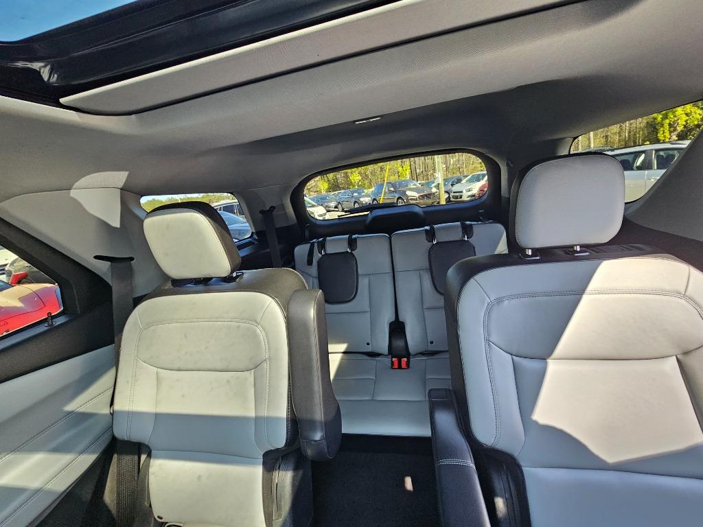 2021 Ford Explorer XLT - Photo 25