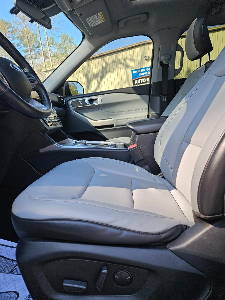 2021 Ford Explorer XLT - Photo 18