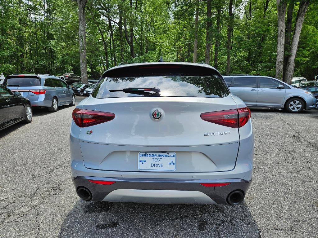 2022 Alfa Romeo Stelvio Ti - Photo 9
