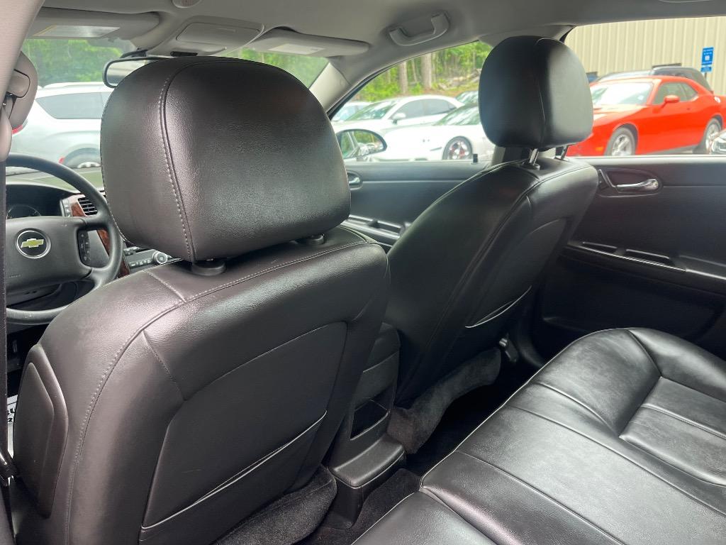 2016 Chevrolet Impala Limited 1LZ - Photo 22